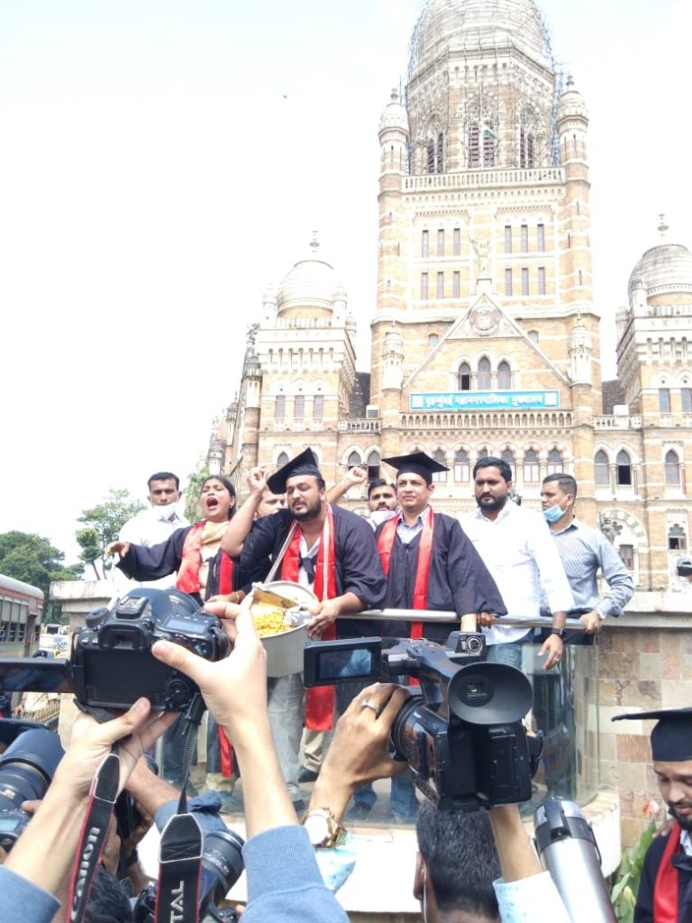 काँग्रेसने आपल्या बेरोजगारीचा विचार करावा – बाबूभाई भवाणजी