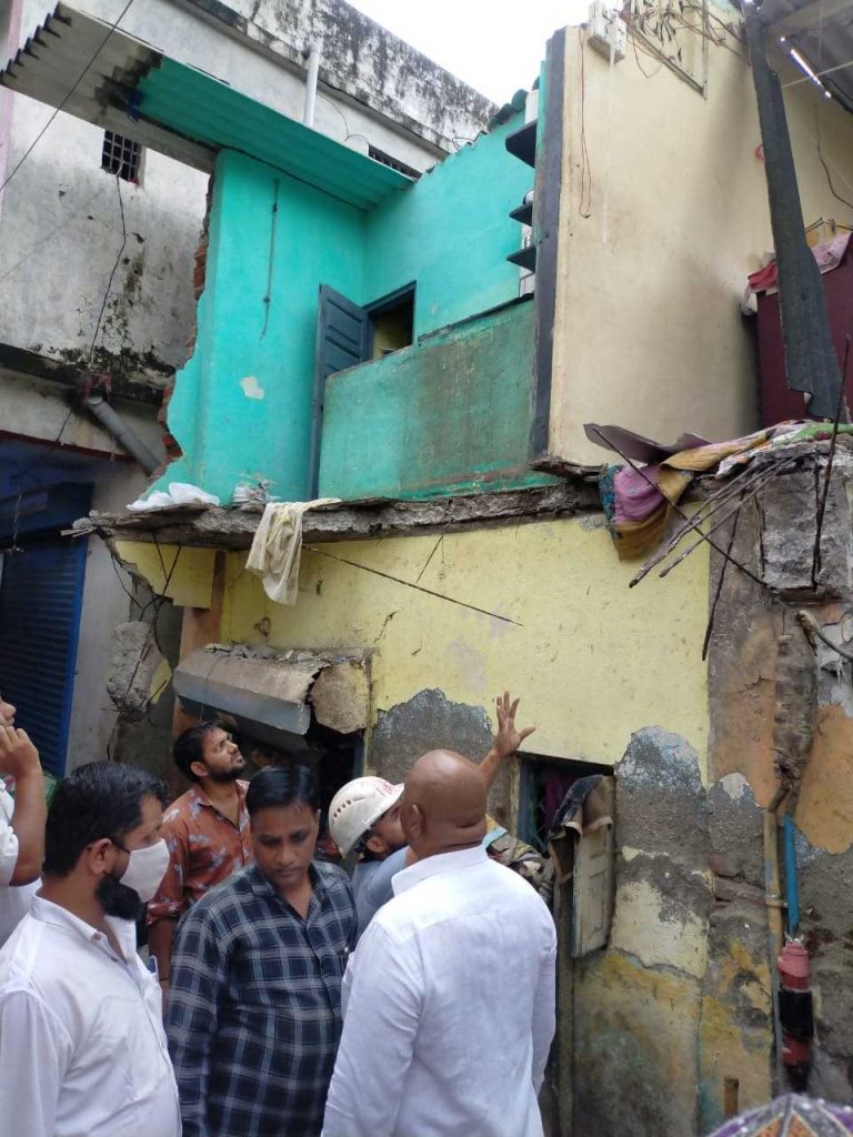 भिवंडीत एक मजली इमारत कोसळली , एकाचा मृत्यू तर सात जण जखमी…