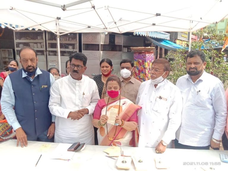 म्हाडा कायद्यातील सुधारणा विधेयकाला राष्ट्रपतींची मंजुरी मिळावी यासाठी स्वाक्षरी मोहीम