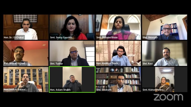 बृहन्मुंबई महानगरपालिकेच्या ‘व्हॉट्सअप चॅट बॉट’ सुविधेचे मुख्यमंत्री उद्धव ठाकरे यांच्या हस्ते लोकार्पण