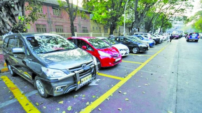 पे अँड पार्क १०० कोटींच्या घोटाळ्याची चौकशी होणार