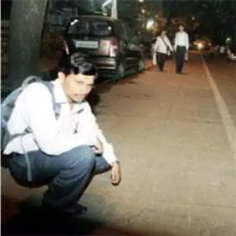 पालिकेचे कार्यकारी अभियंता डाॅ. विशाल ठोंबरे यांनी  विकसित केलेले तंत्रज्ञानाचा वापर