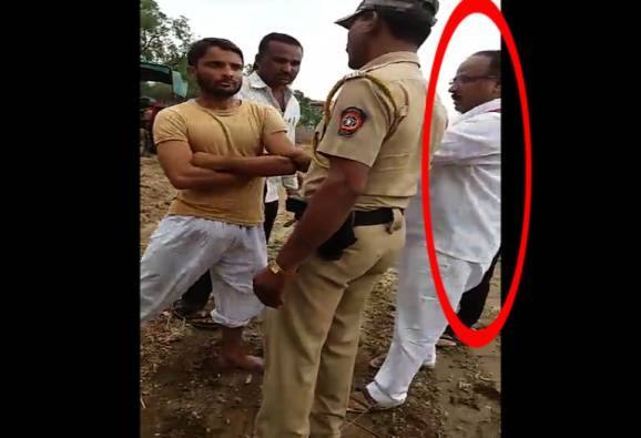 गरीब मजुराला मारहाण करणाऱ्या काँग्रेस आमदारावर गुन्हा दाखल