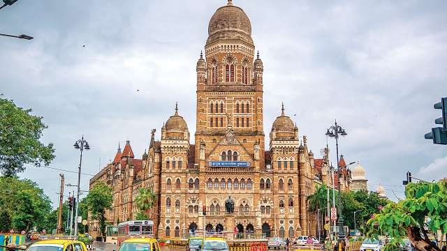 बीएमसी बदल्यांमध्ये राजकीय वशीला: शहर अभियंता विभागातील यादीवरून गदारोळ, उपमुख्यमंत्र्यांच्या सर्वाधिक शिफारशी